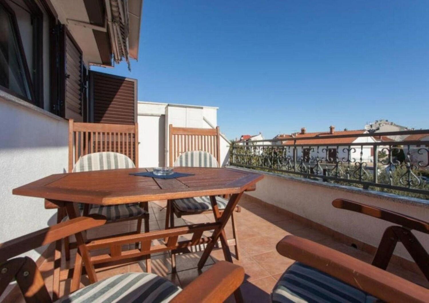 Apartments Berto - 500M To The Beach Rovinj Luaran gambar